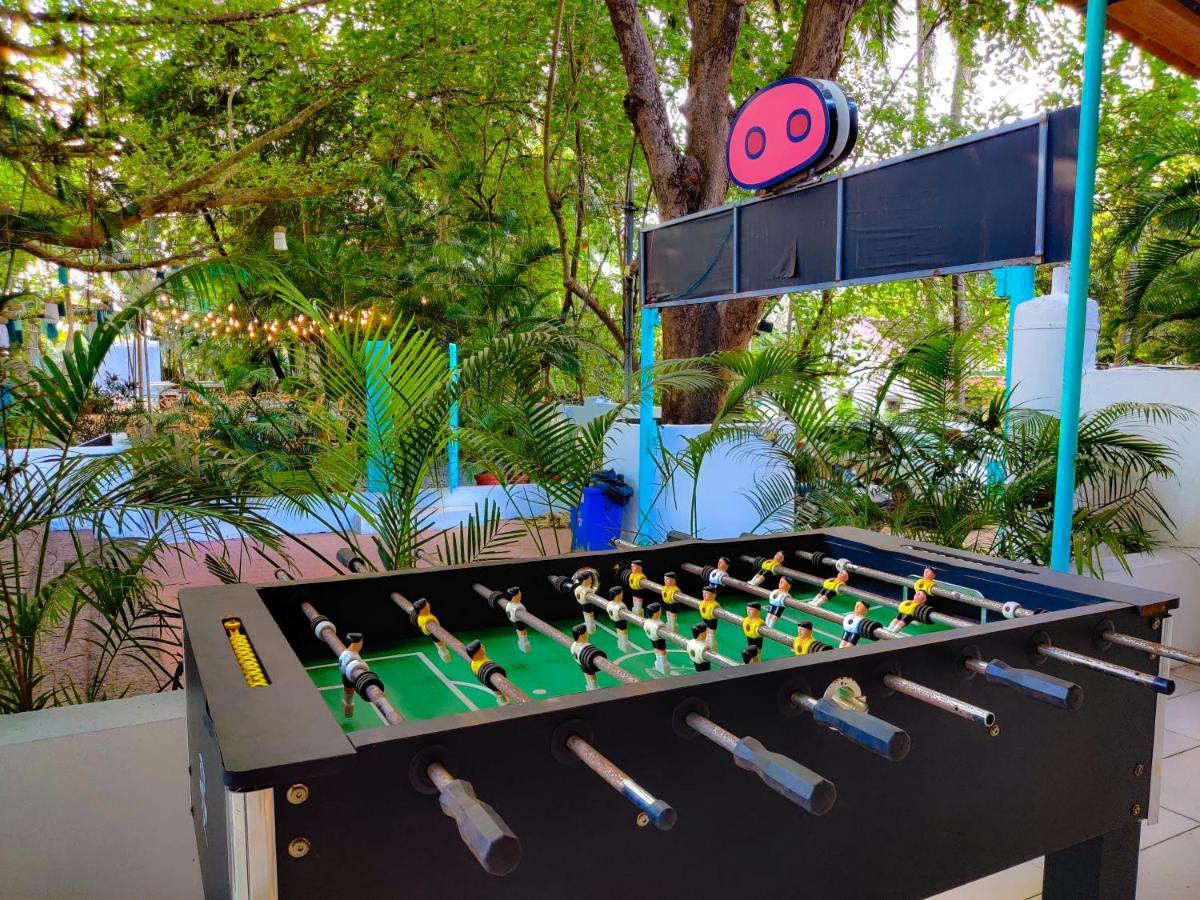 Piggy Calangute By Urban Nomads - Dorms & Pvt Rooms GOA المظهر الخارجي الصورة