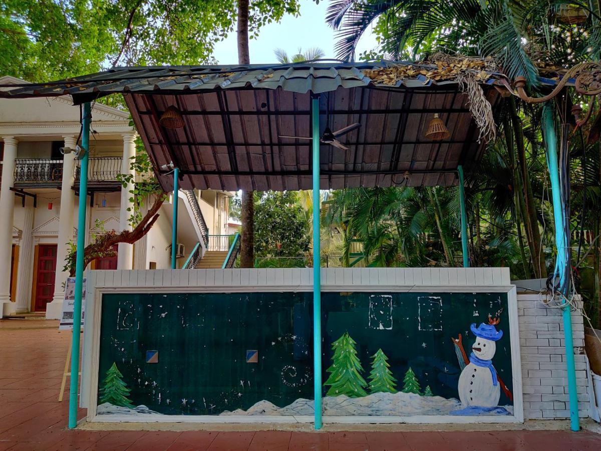 Piggy Calangute By Urban Nomads - Dorms & Pvt Rooms GOA المظهر الخارجي الصورة