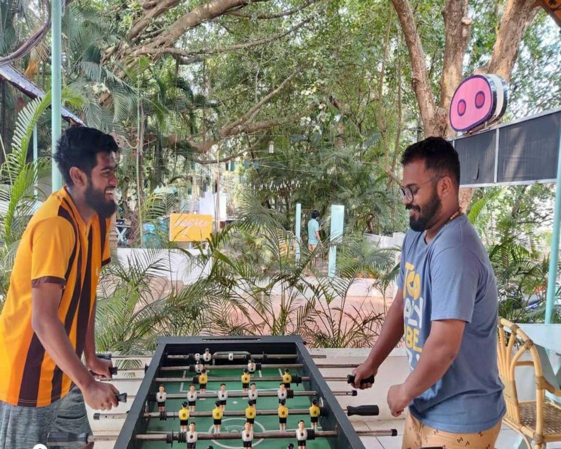 Piggy Calangute By Urban Nomads - Dorms & Pvt Rooms GOA المظهر الخارجي الصورة
