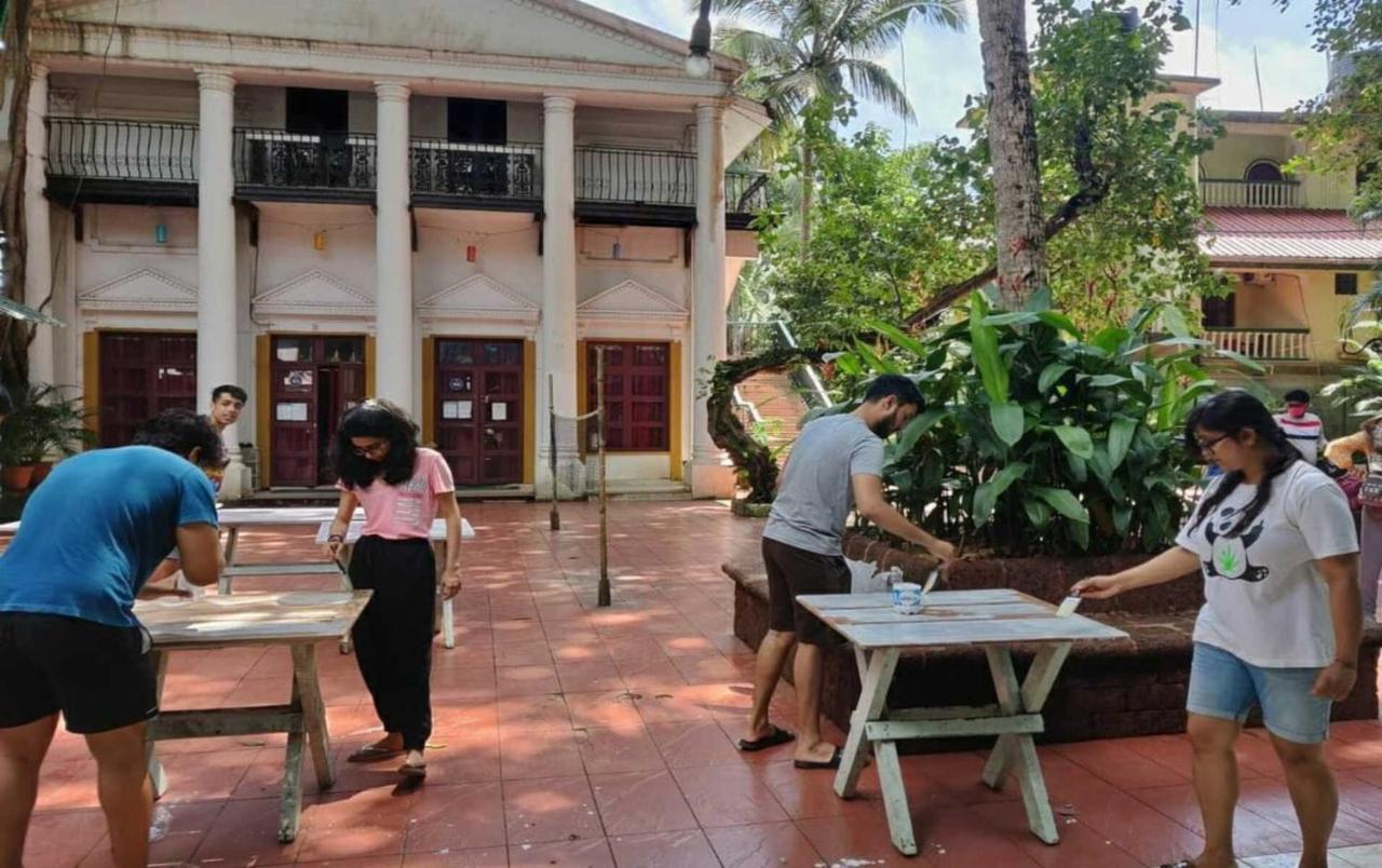 Piggy Calangute By Urban Nomads - Dorms & Pvt Rooms GOA المظهر الخارجي الصورة